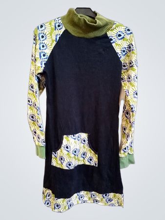 Mugura Barcelona Kleid mit mehrfarbigem Druck