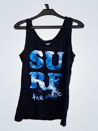 TWINTIP Schwarzes Tanktop mit "SURF the wave" Grafik