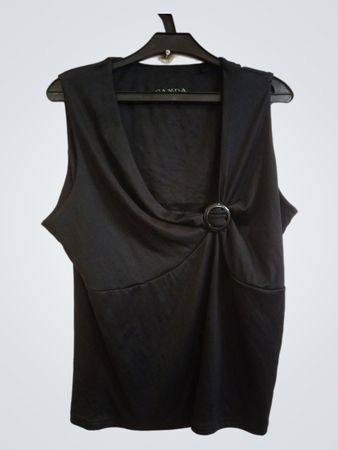 CANDA Schwarzes ärmelloses Top mit Schnallendetail