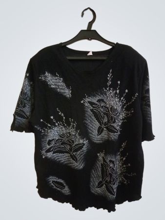 ROMA Schwarzes T-Shirt mit Blumenmuster