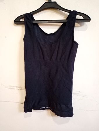 GINA BENTI Schwarzes Tanktop