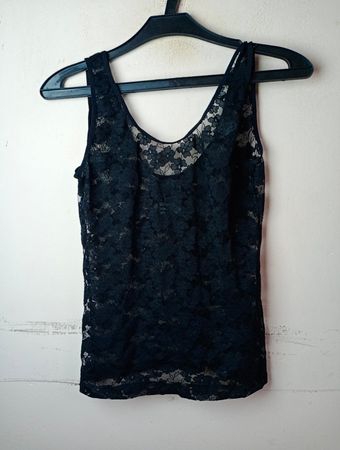 H&M Schwarzes Spitzen-Top