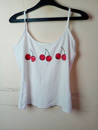 Hennes Collection Weiße Spaghettiträgershirt mit Kirschdruck
