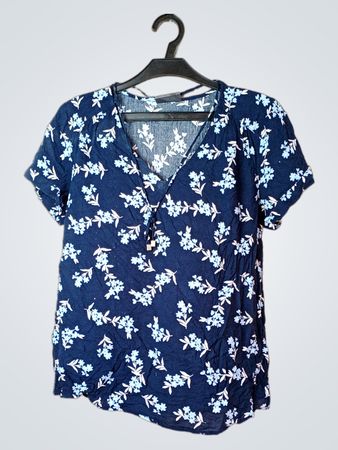 Yessica Blau floral gemusterter V-Ausschnitt-Top