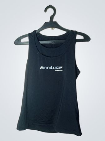 annlule training tank top