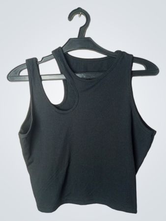 Schwarzes geripptes Cut-out Tanktop