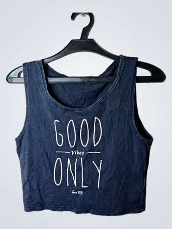 Love Tally Graphic Crop Tanktop