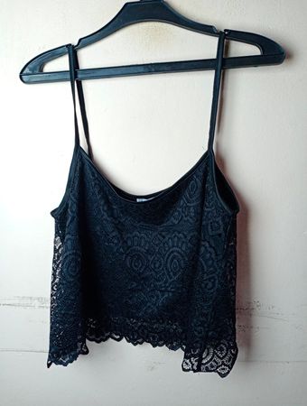 FB SISTER Schwarzes Spitzen-Cami-Top