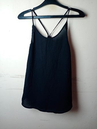 ONLY Schwarzes Cami-Top