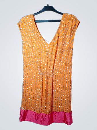 Prinzessin Charlotte Pailletten-verzierte orange Kleid mit rosa Besatz