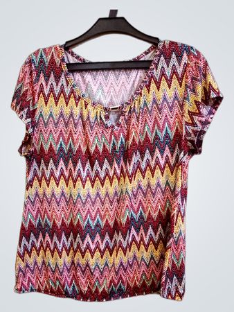 SCOTTAGE Damen Zig Zag Muster Kurzarm V-Ausschnitt Oberteil
