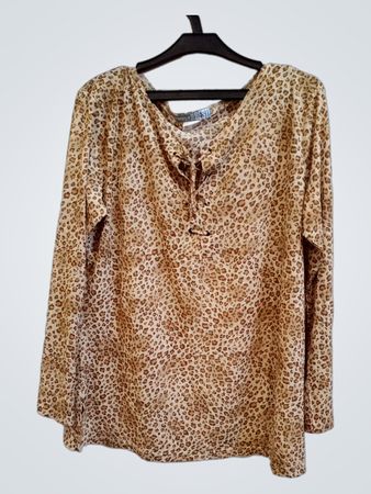 Einfach die beste Bluse mit Leopardenmuster und langen Ärmeln
