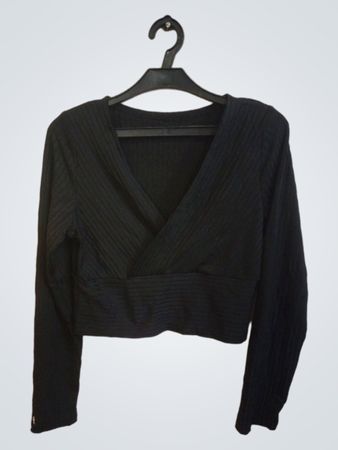 Schwarzes V-Ausschnitt Langarm-Cropped-Top