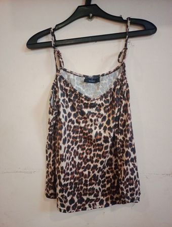 ESSENTIALS "WOMEN" Leopardenmuster Spaghettiträgershirt