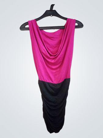 Zweifarbiges Rüschkleid