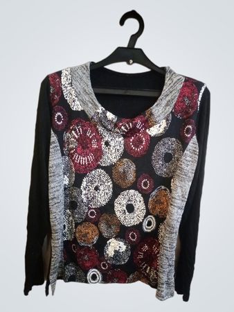 Langarmshirt mit gemustertem Vorderteil
