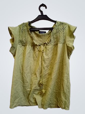 GINA BENOTTI Grünes Spitzen-Detail Top