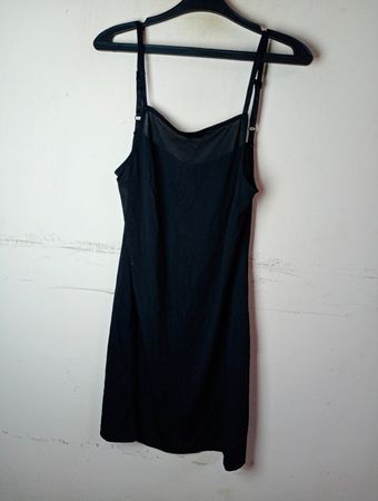Schwarzes Slipkleid