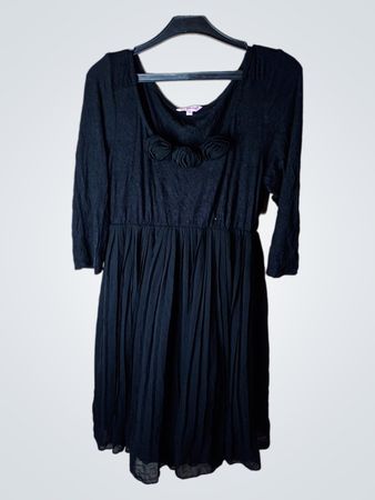 Per Una Schwarzes Faltenkleid