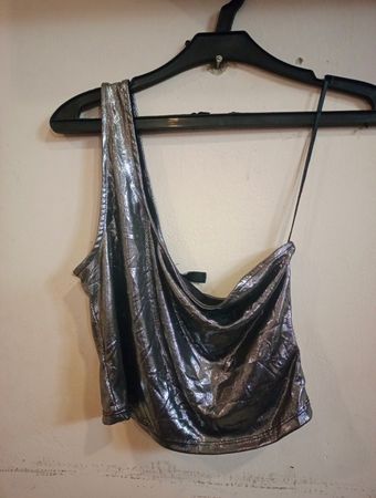 H&M Divided Metallic One-Shoulder Tanktop