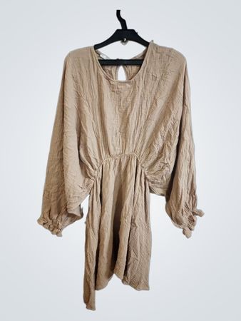 Beige Crinkle Langarmkleid
