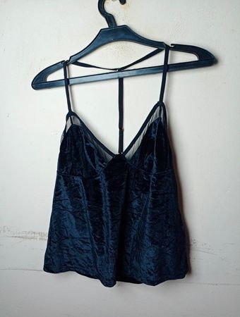 Undiz Damen Samt-Top
