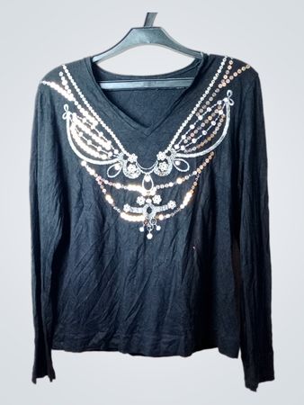 Schwarzes langärmliges V-Ausschnittshirt mit Perlenverzierungen