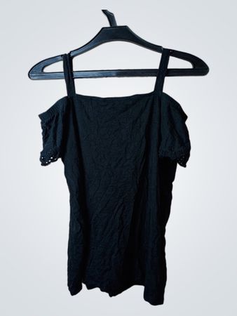Esprit Cold Shoulder Schwarzes Top