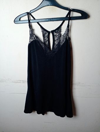 Schwarze Spitzenbesätze Spaghetti-Top