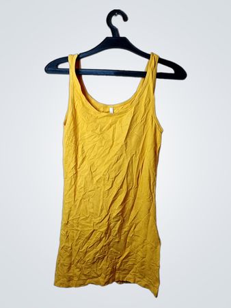 Gelbes Tanktop