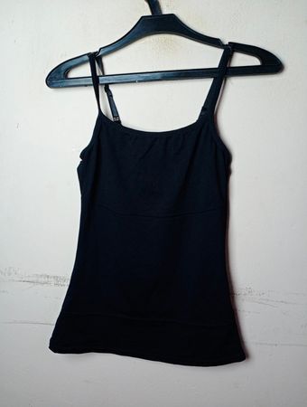 Schwarzes Trägershirt