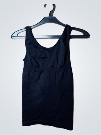 Schwarzes Tanktop