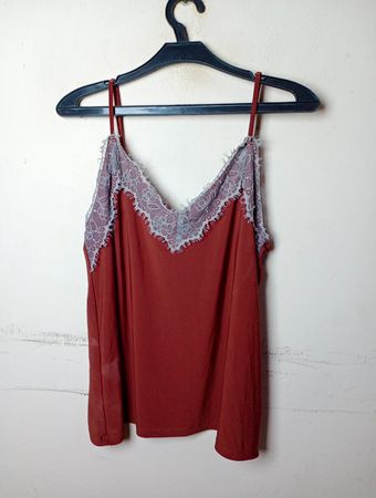 Amisu Cami Top mit Spitzenbesatz