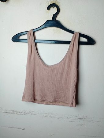 Stradivarius Geripptes Kurzes Tanktop