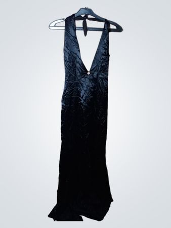 Schwarzes Halterneck-Maxikleid