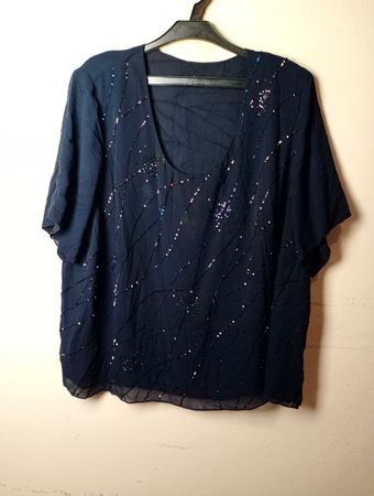 Navy Beaded Kurzarm-Top