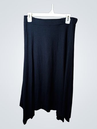 TRENDYOL Schwarzer gerippter Midirock XXL