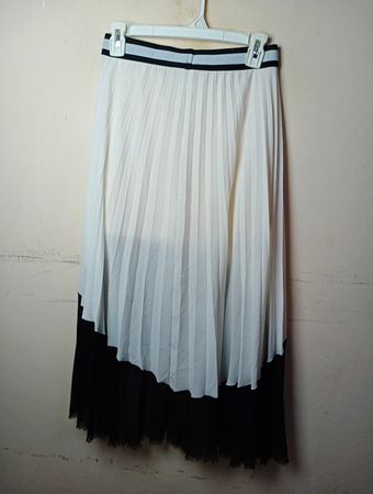 Andara Basic Line Faltenrock