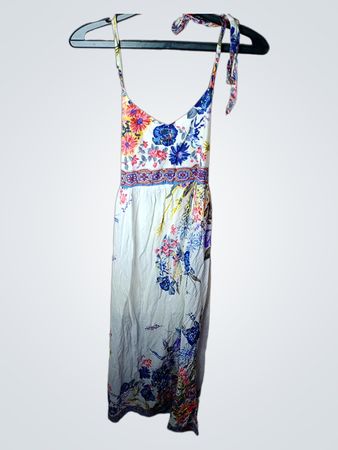 Maxikleid mit Blumenmuster