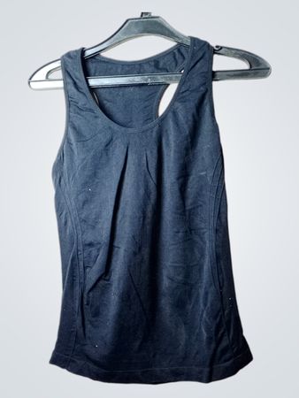 Schwarzes Racerback Tanktop
