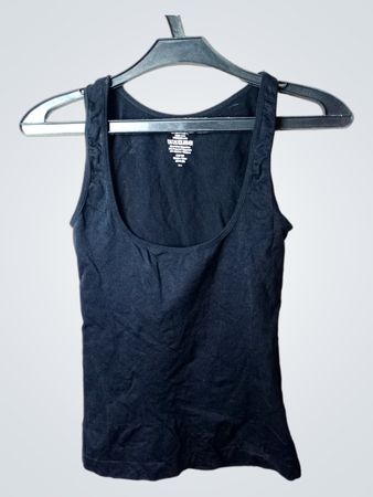 Schwarzes Tanktop