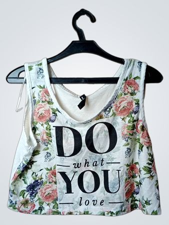 Blind Date "DO what YOU love" Floral Crop Top