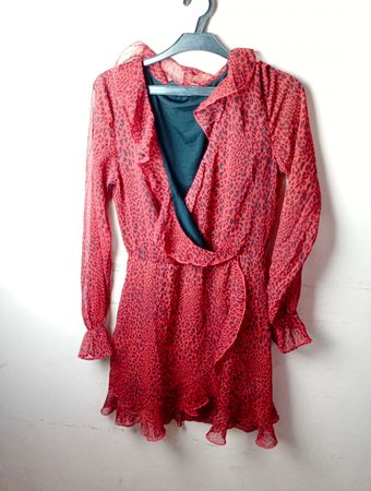 Roter Leopardenmuster Rüschen Wickelkleid