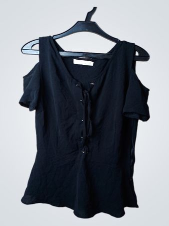 Schwarze kalte Schulter Schnürbluse