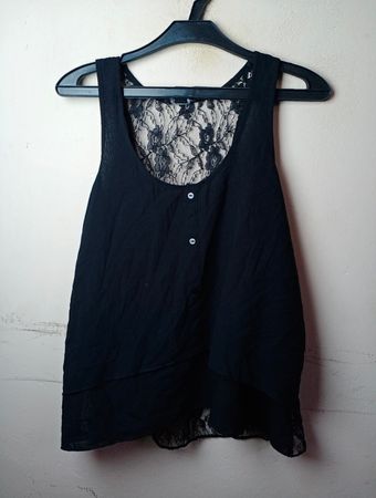 AMISU Schwarzes Spitzenrücken-Tanktop