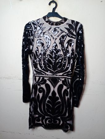 Reality Fashion Kleidung Schwarzes Paillettenkleid