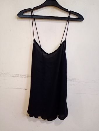 Schwarze Spaghettiträgershirt