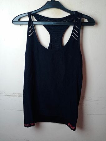 Crivit Schwarzes Racerback Tanktop