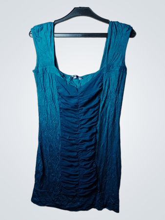 Clockhouse ärmelloses Rüschkleid