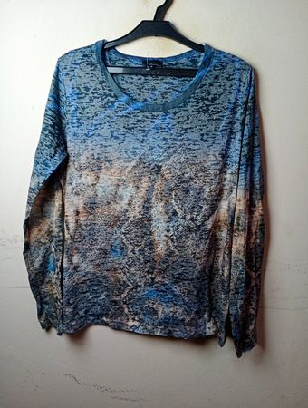 Samhara Long Sleeve T-Shirt